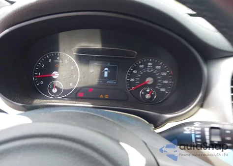 2017 Kia Sorento 2.4L Lx из США, поврежденный, VIN 5XYPG4A35HG214790